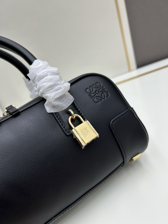 Loewe S062417 23x10x11cm jj_4