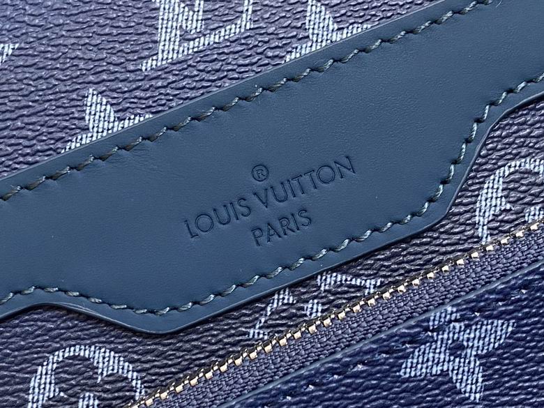 M11592 25X18.5X7cm YG 6