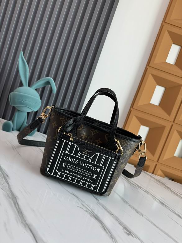 M12099 14X9X24cm WP 0