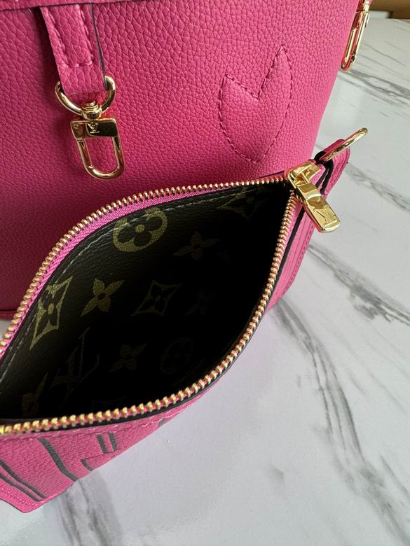 M12106 14X9X24cm WP 8