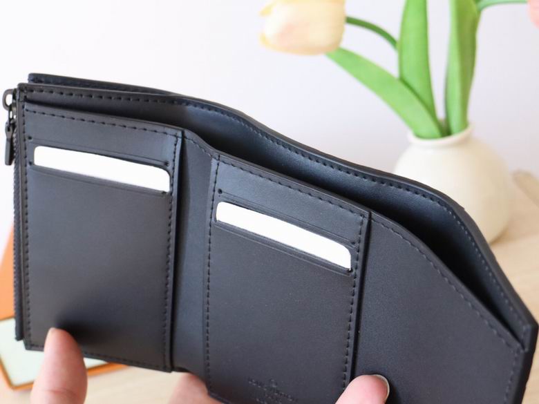 M12635 11.5X9X2.5cm YG 7