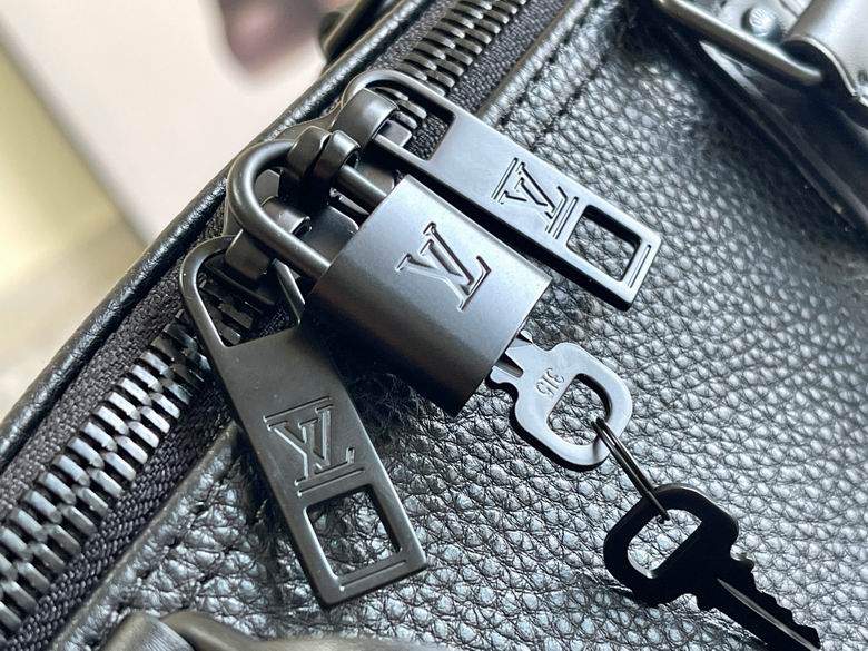 M21420 50X29X23cm WP 3