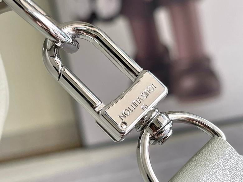 M22609 M21536 50X29X23cm WP 5