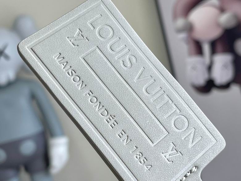 M22609 M21536 50X29X23cm WP 6