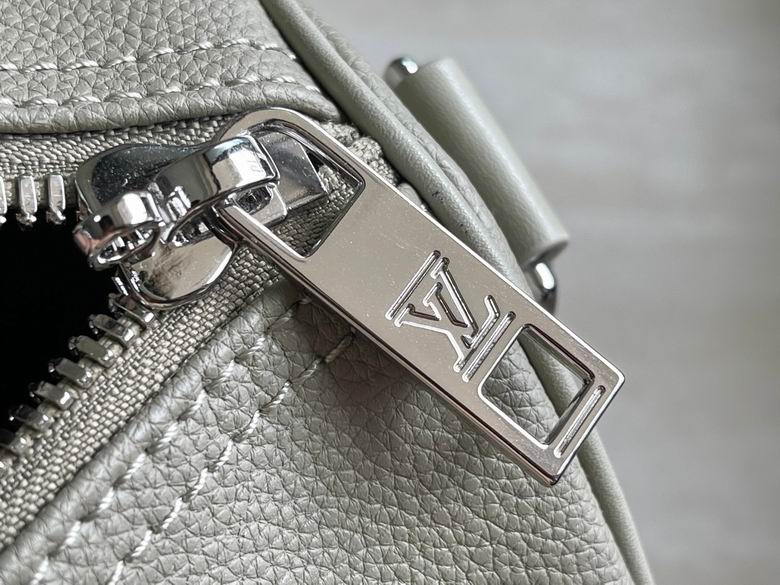 M22609 M21536 50X29X23cm WP 7