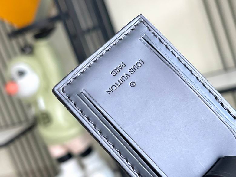 M40569 45X27X20cm WP 6