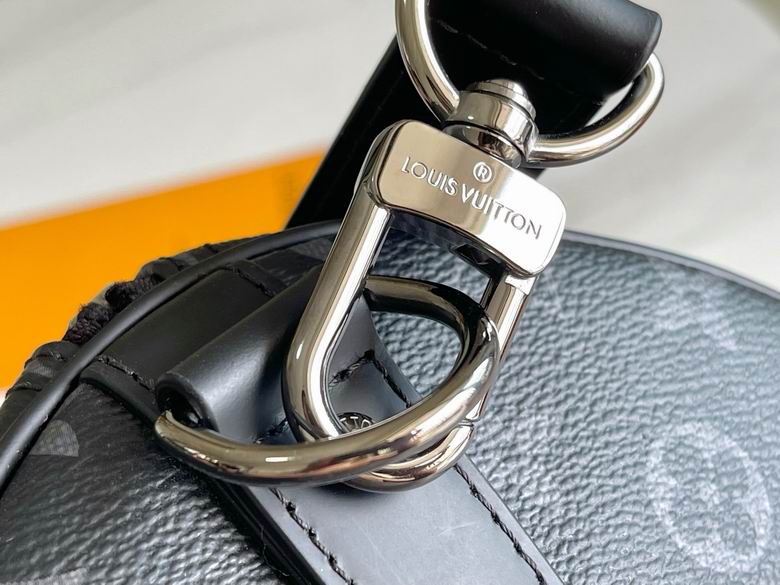 M40605 55X31X26cm WP 5