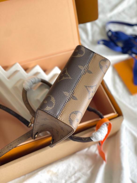 M46839 27X18X3cm YG 5