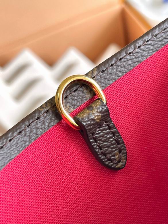 M46839 27X18X3cm YG 6