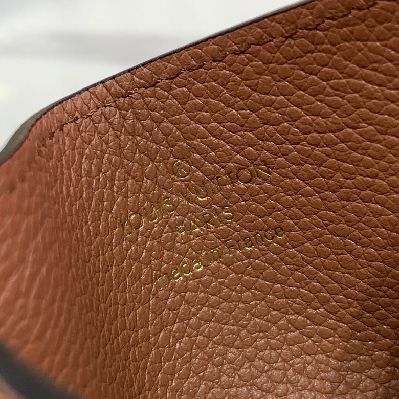 M62170 11x7 5x0 4cm gf_8