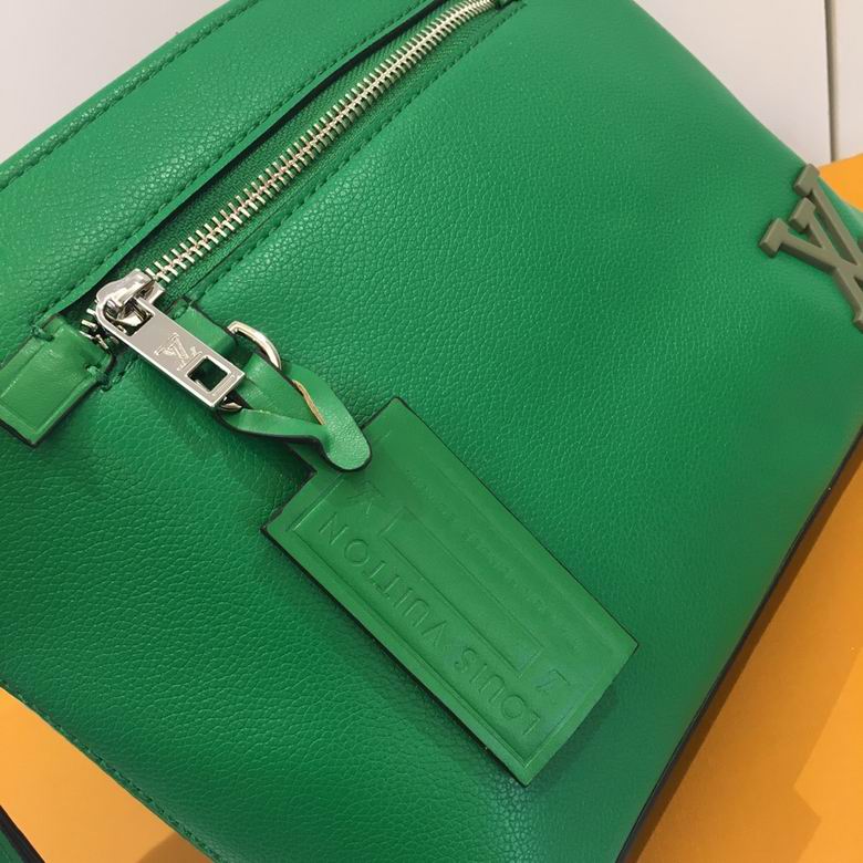 M81375 30X22X5cm XMY 4