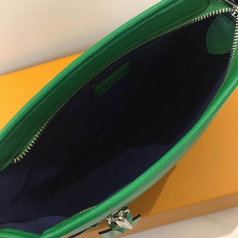 M81375 30X22X5cm XMY 5