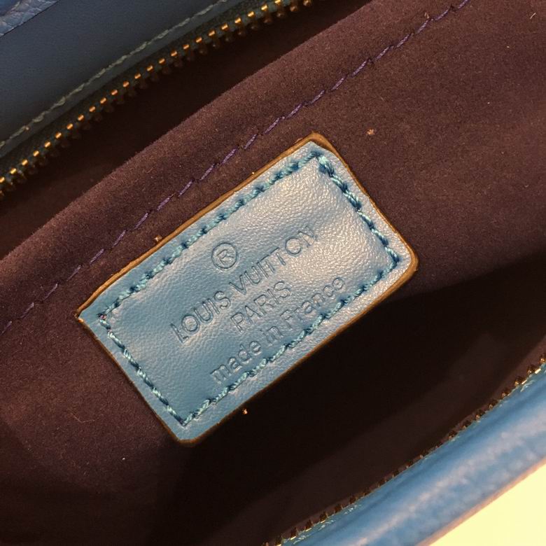 M82270 30X22X5cm XMY 8