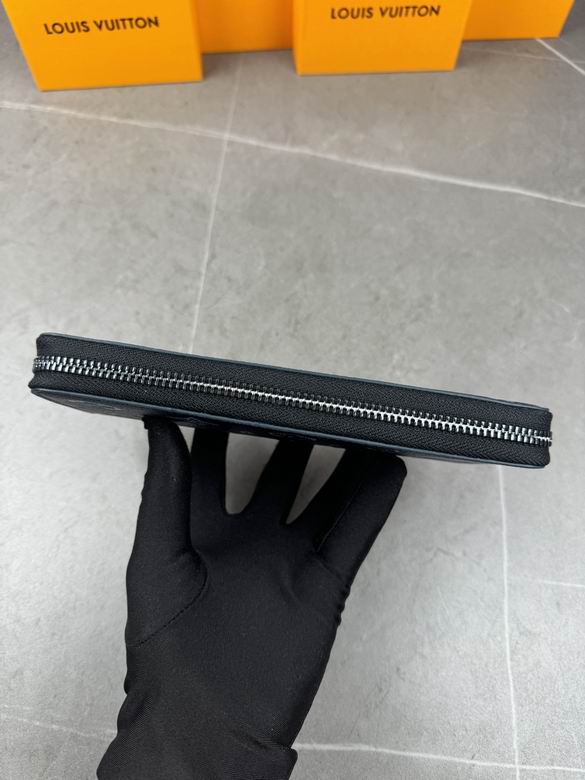 M82320 19X10X2cm ZC 2