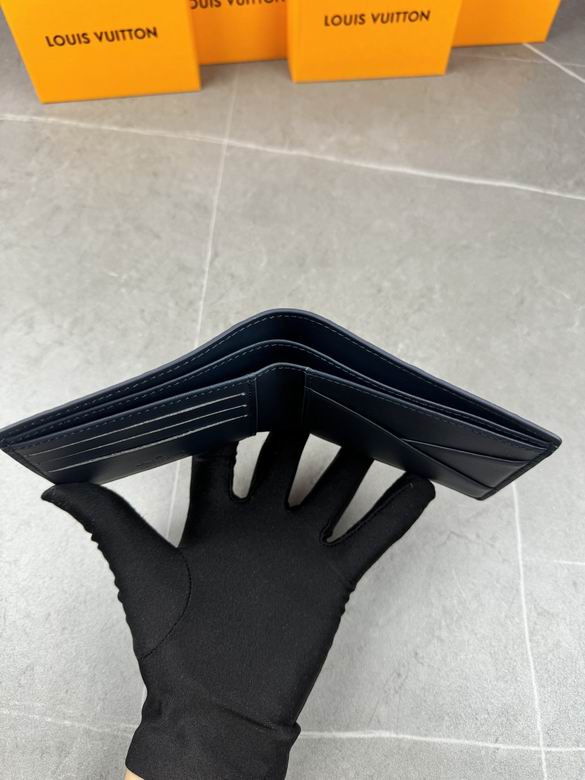 M82323 11X9X2cm ZC 3