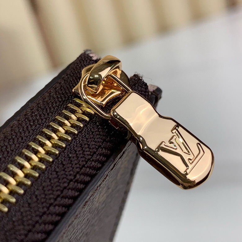 M83476 11x8 5x1 5cm gf3_6