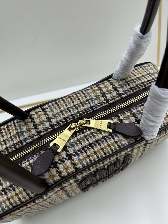 Miu 09805 28x12x9cm jj1_7