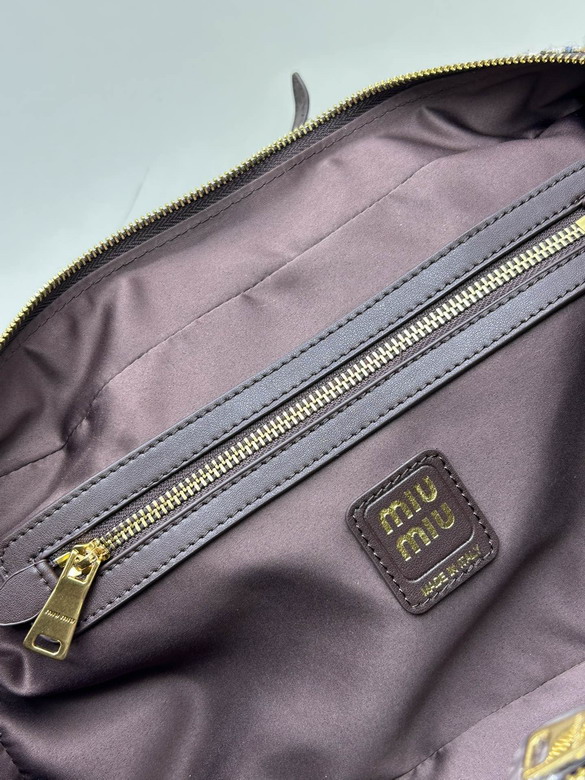 Miu 09806 35x12x22cm jj1_9