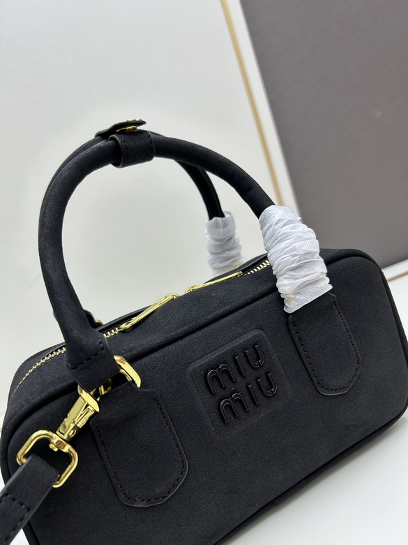 Miu 3527 23 5x11 5x8cm jj3_4