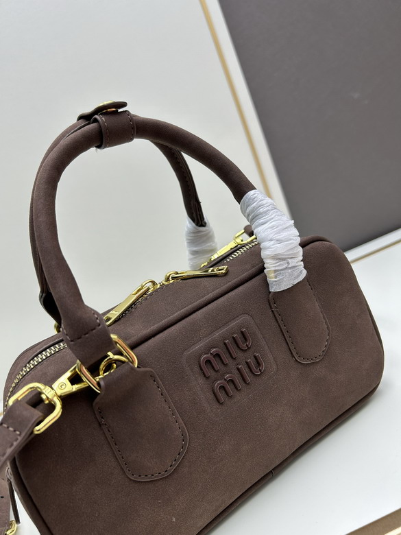 Miu 3527 23 5x11 5x8cm jj_4