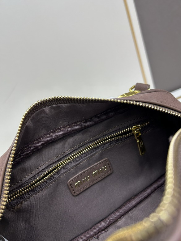 Miu 3527 23 5x11 5x8cm jj_8