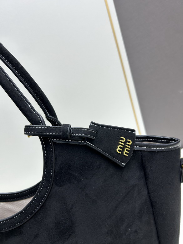 Miu 8818 38x30x16cm jj1_6