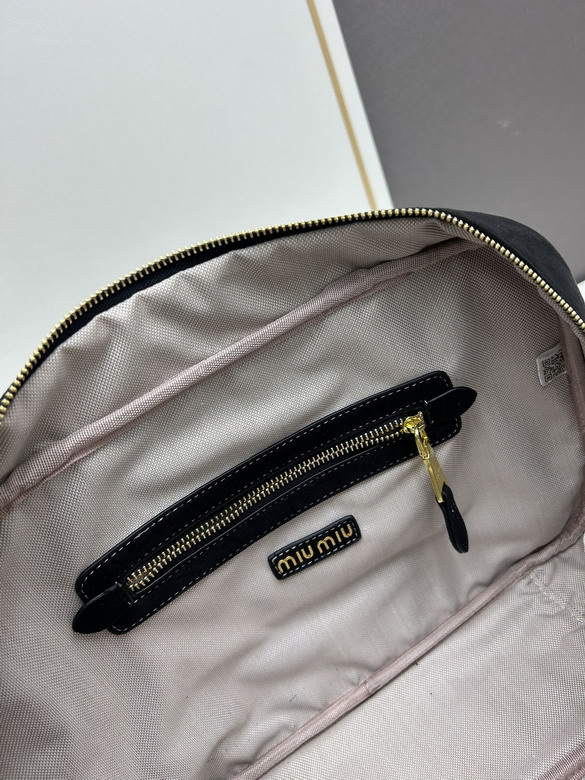 Miu 8820 35x23x10cm jj1_8