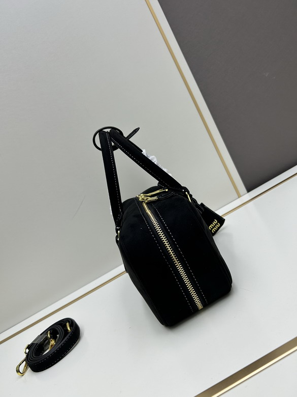 Miu 8821 28x12x10cm jj1_2