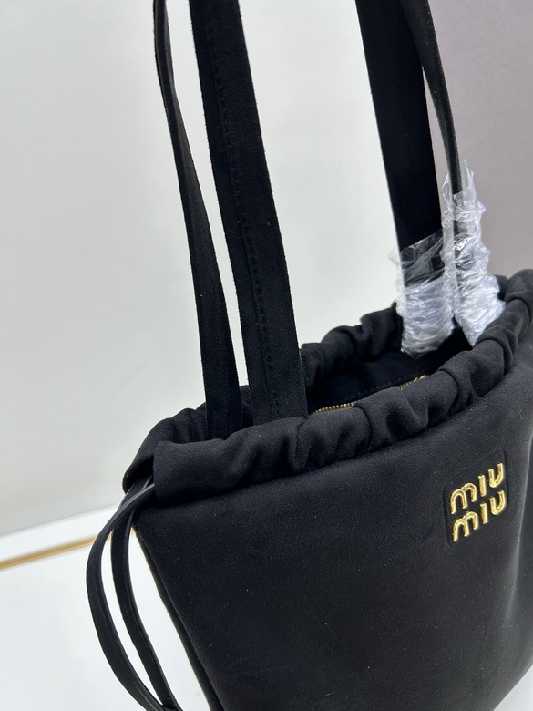 Miu 8822 27x27cm jj1_6