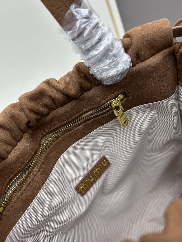 Miu 8822 27x27cm jj_8