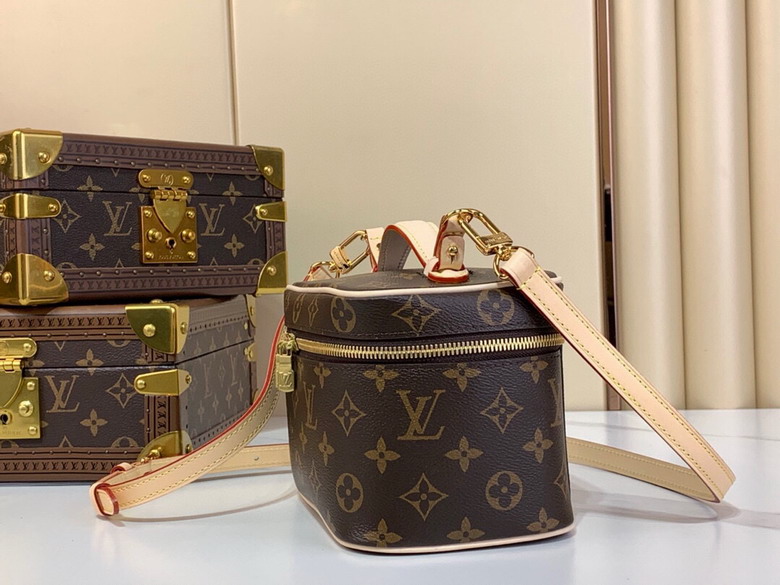 Nine M44495 20x13 5x12cm gf_2