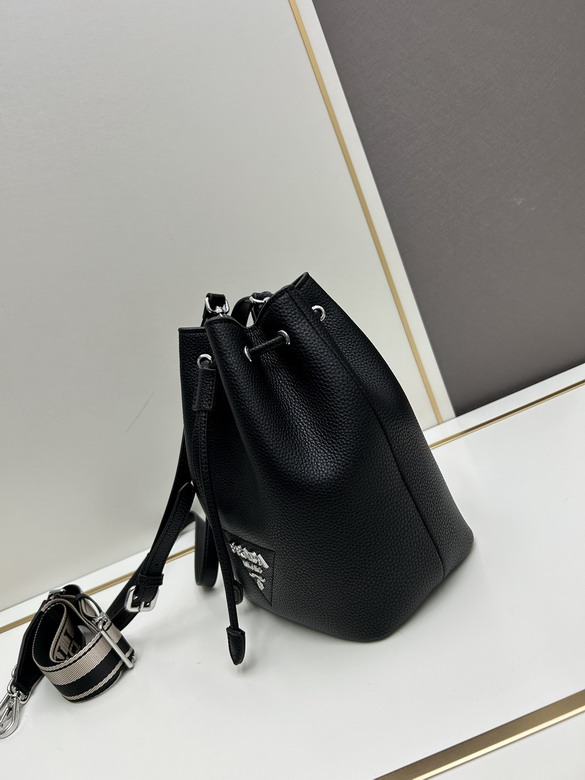 Prada 1898 20x25x14cm jj_3