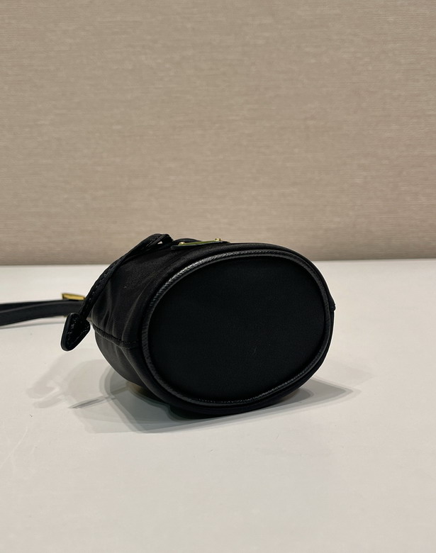 Prada 1TT202 8 5x10 5cm AP4_5