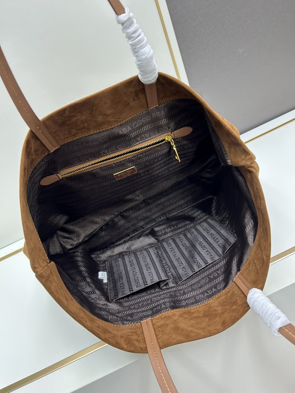 Prada 2462 49x37x31x16cm jj_7