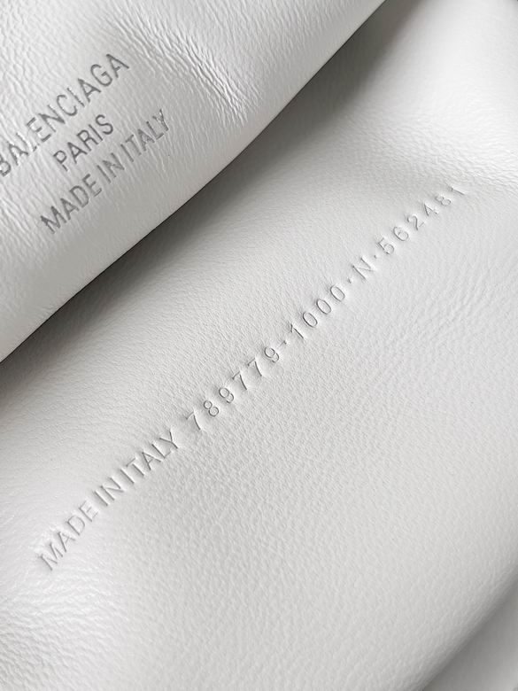 Rodeo 789779 28.9X20X9.9cm GY 4色 16