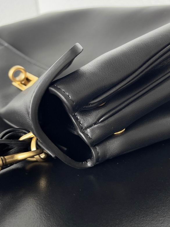 Rodeo 789779 28.9X20X9.9cm GY 4色 33