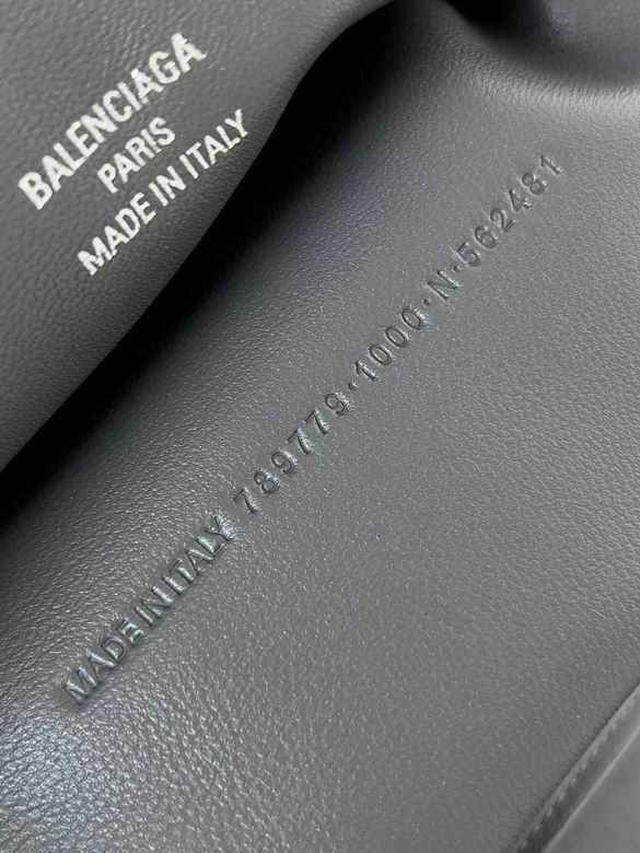 Rodeo 789779 28.9X20X9.9cm GY 4色 7