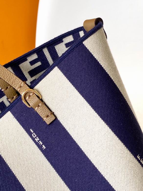 Roll 359 23X15X19.5cm SF 2色 6