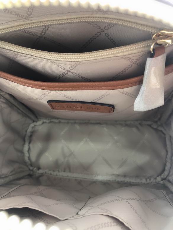 jet set 023 26X32X11cm DY 2色 8