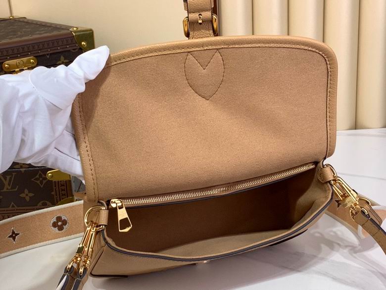 m46386 46388 23X16X8.5cm YG 7