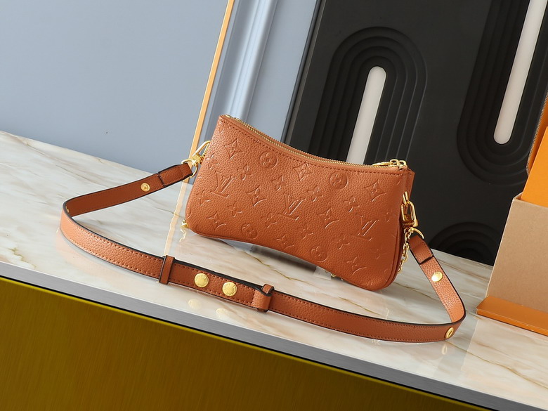 pochette M83301 24x13x6 5cm ss_3