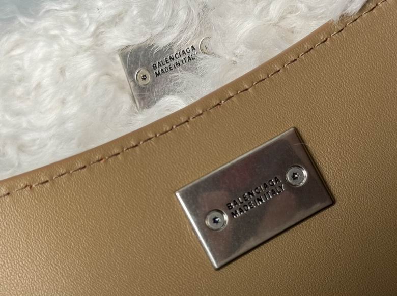 0319 29X20X10cm GY 8