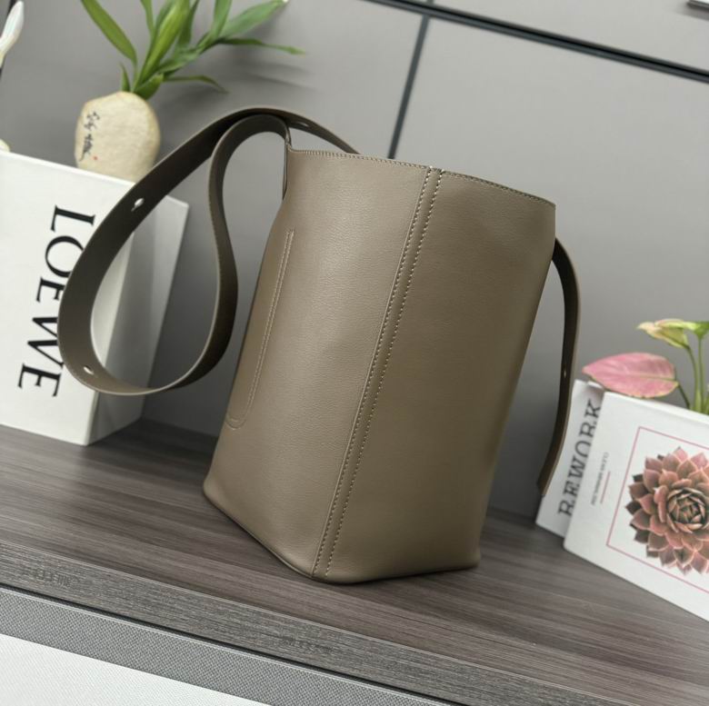 062341 24.5X23.5X28cm SS 1