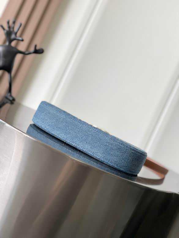 115703 22X13.5X4cm SF 3