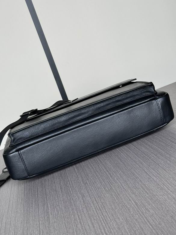 1210-1A 39X30X10cm WP 7