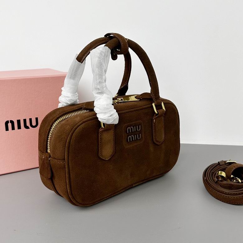 142 22X10.5X7.5cm XMY 2色 1