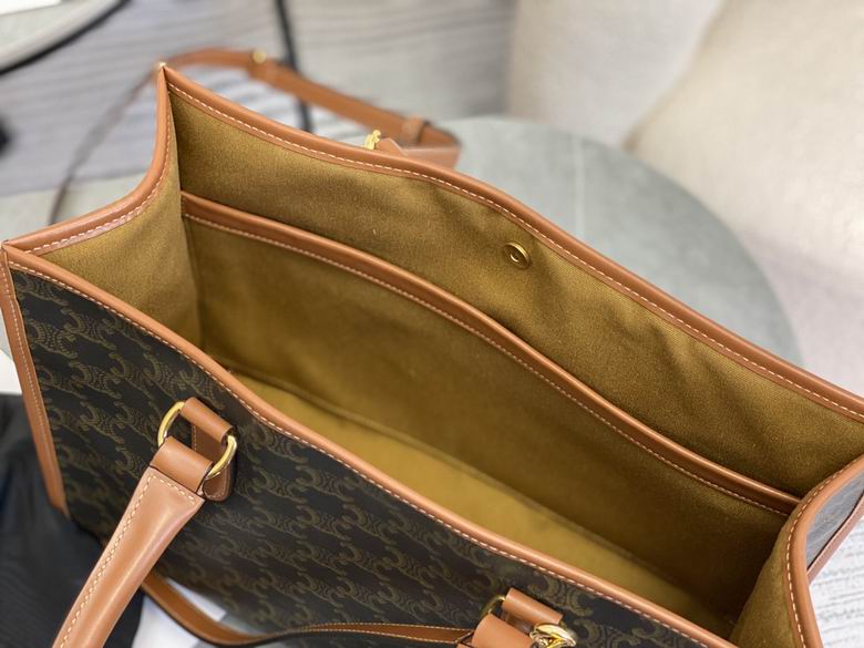 199742 35X22X7cm YG 6