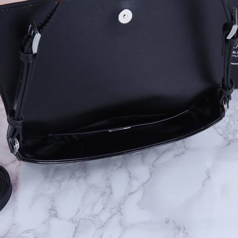 1BD323 24X15X6cm XMY 7