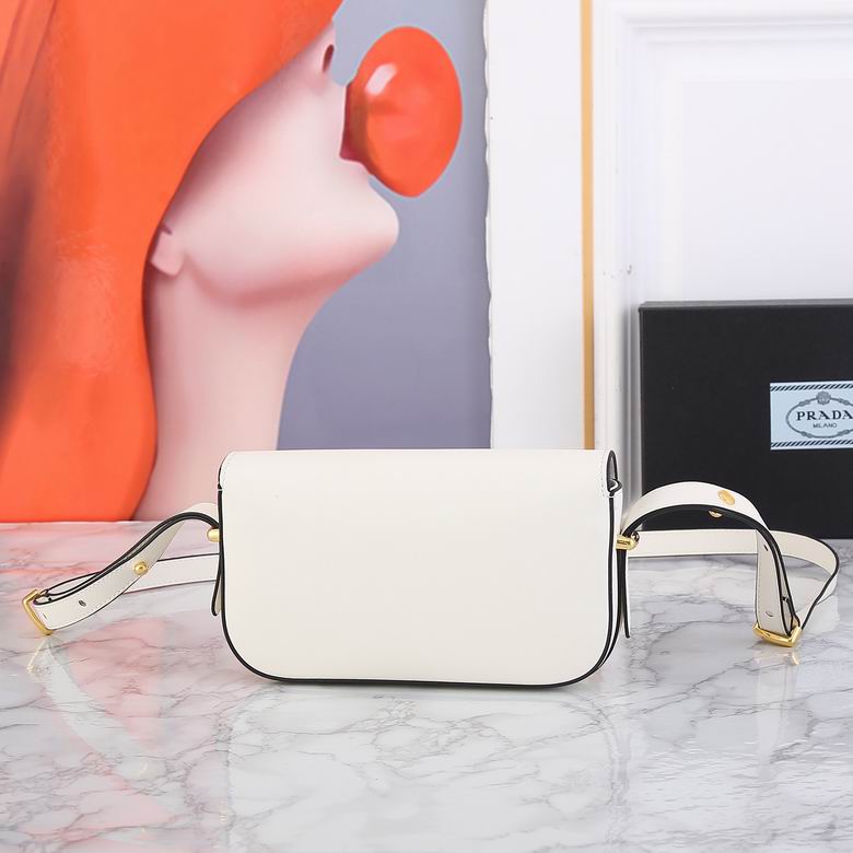 1BD339 20.5X10.5X4cm XMY 3色 20