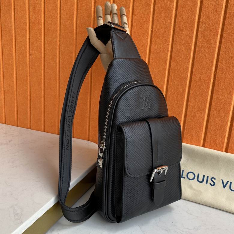 2052 30X17X5.5cm WP 3